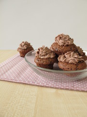 Schokoladen Mini-Cupcakes