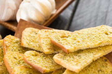 crispy bread garlic