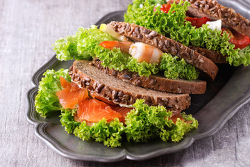 Sandwich with seafood