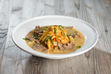 wat tan hor, popular cantonese fried noodle with beef