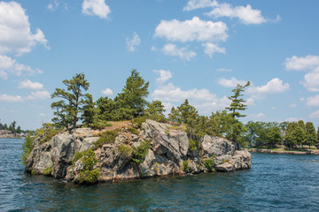 Obraz premium Small lonely island Harbor Island USA New York 