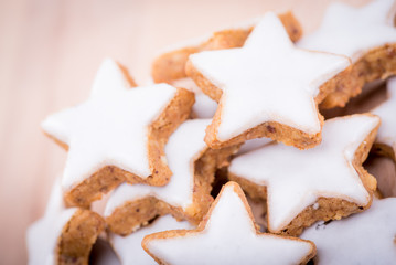 frisches gebäck zu weihnachten
