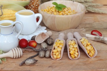 Corn milk and fresh sweet corn