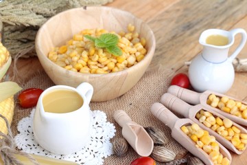 Corn milk and fresh sweet corn