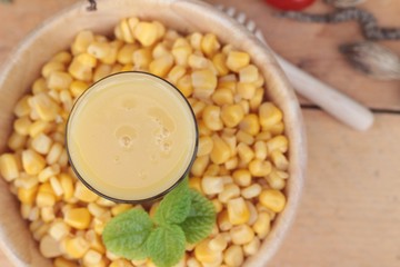 Corn milk and fresh sweet corn
