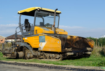 Obraz na płótnie Canvas Heavy machinery for road construction