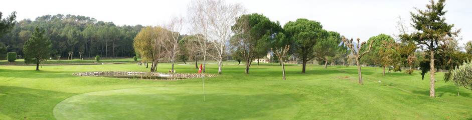 Fototapeta na wymiar Campo de golf en el Montseny, Barcelona
