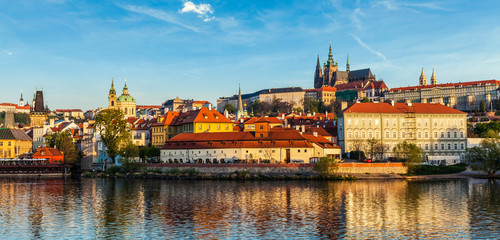 View Gradchany (Prague Castle) and St. Vitus Cathedral over Vlta
