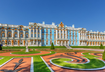 The Catherine Palace at the Catherine Park (Pushkin) in summer day - obrazy, fototapety, plakaty