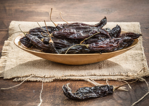 Dried Aji Panca Organic Chili Pods from Peru