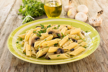 Mushroom Pasta, Penne con funghi champignon, Italian Food