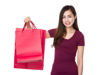 Fototapeta na wymiar Asian Young woman hold with shopping bag