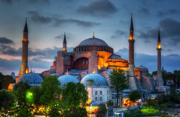 Hagia Sophia bei einem Sonnenuntergang, Istanbul © Shchipkova Elena