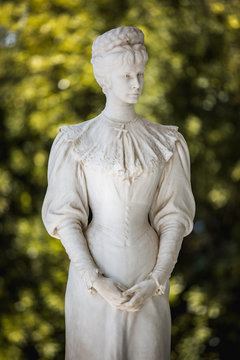  Statue of The Empress Elizabeth of Austria