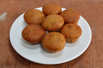 little banana cake fit the pieces