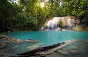 Fototapeta na wymiar KANCHANABURI ,THAILAND - Erawan waterfall National Park is a wonderful 