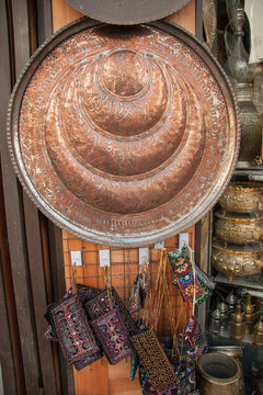 Traditional arabic art items and Souvenirs on display in traditional market in Damascus, Syria
