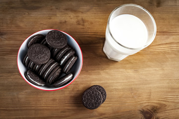 cookies and milk