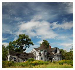 Abandoned house in Maine