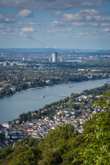 Fototapeta premium Blick auf Bonn vom Siebengebirge