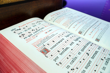 Vintage psalm book with chorus notes