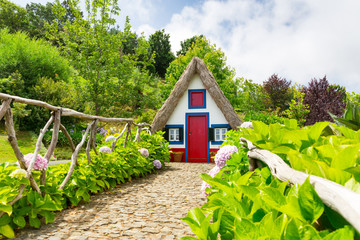 Forecourt of the house © Nomad_Soul