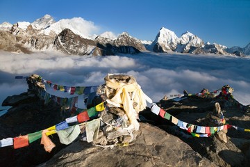 Panoramisch uitzicht op de Mount Everest, Lhotse en Makalu