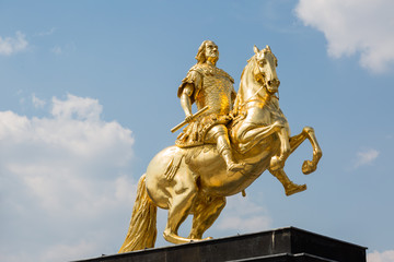 Fototapeta na wymiar Golden rider in Dresden, Germany