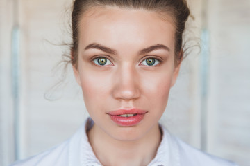 Portrait close up of young beautiful woman - 92987604
