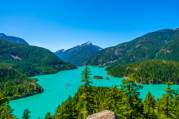 Fototapeta na wymiar Amazing view of Diablo Lake at North Cascades national park, Washington