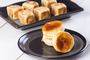 hopia or mongo bean cake