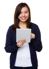 Young woman use of the tablet pc