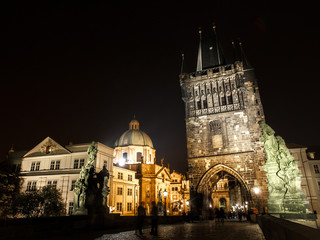 Obraz premium Night View of Charles Bridge in Prague