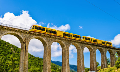 The Yellow Train (Train Jaune) on Sejourne bridge - France, Pyre - obrazy, fototapety, plakaty
