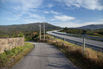 Fast lane and slow lane on the Camino Portugues