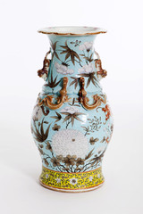 Beautiful Chinese antique vase for collector © bennnn