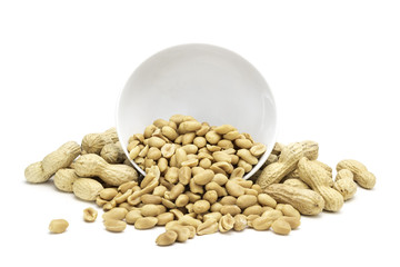 Roasted peanuts and salt in a bowl