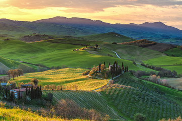 Beautiful image of the Tuscany countryside