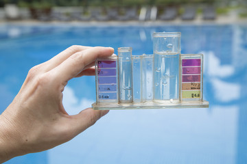 Medidor de PH y cloro de piscina - mantenimiento