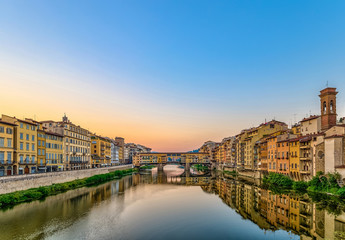 Ponte Vecchio and city skyline - Florence - Italy