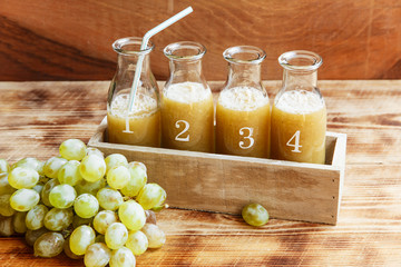 freshly squeezed grape juice