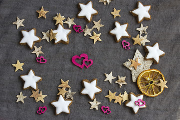 Zimtsterne und Herzen 1