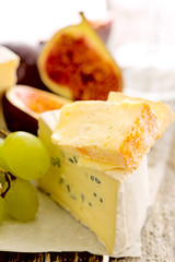 Cheese figs grapes