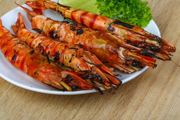 Grilled king prawns