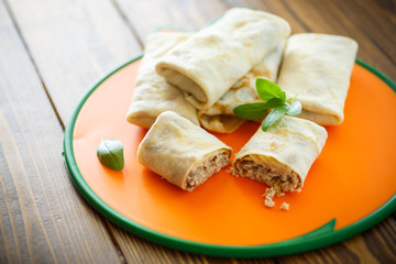 thin pancakes stuffed with meat