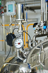 pharmaceutical industry equipment