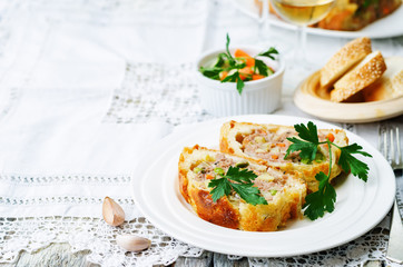 minced beef Wellington with vegetables