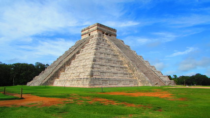 CHICHEN ITZA una de las 7 maravillas del mundo