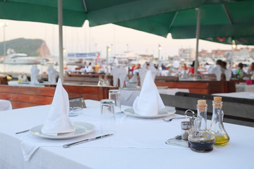 The image of a restaurant