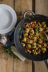 Fresh mushroom salad with chilli and herbs